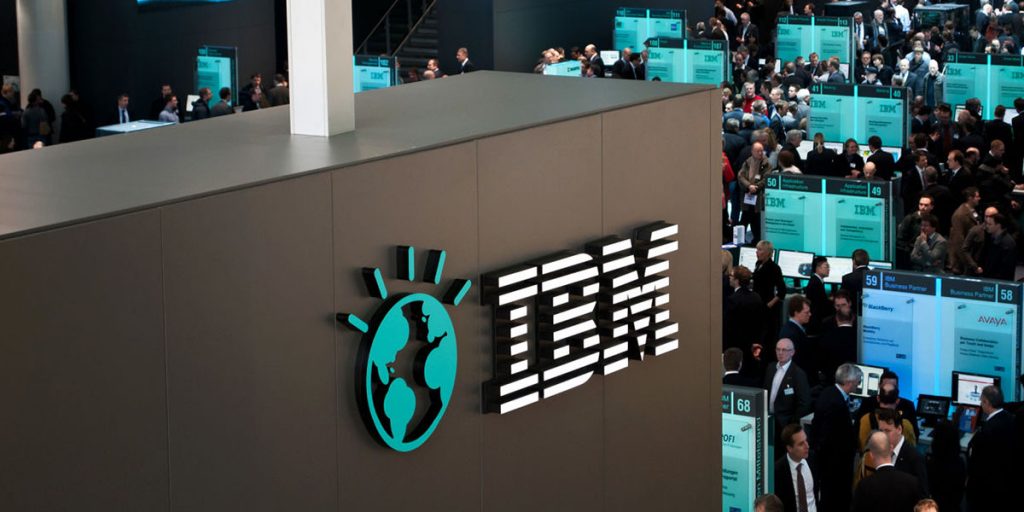 شرکت آی‌بی‌ام - IBM - سرور - server - فن‌آوری آمریکایی - آی‌بی‌ام