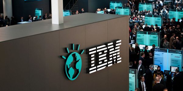 شرکت آی‌بی‌ام - IBM - سرور - server - فن‌آوری آمریکایی - آی‌بی‌ام